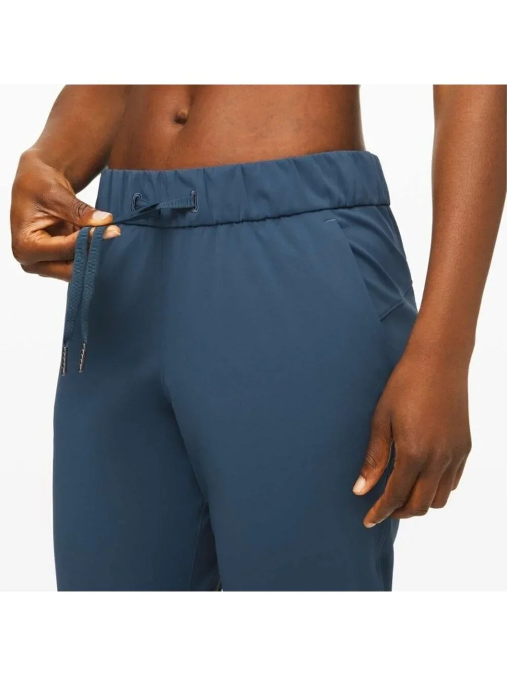 Lululemon On the Fly 7/8 Pant Code Blue